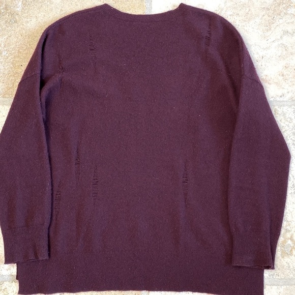 Cashmere crew Neck Sweater Womens M soft edgy Distressed Maroon streetwear - Picture 2 of 6